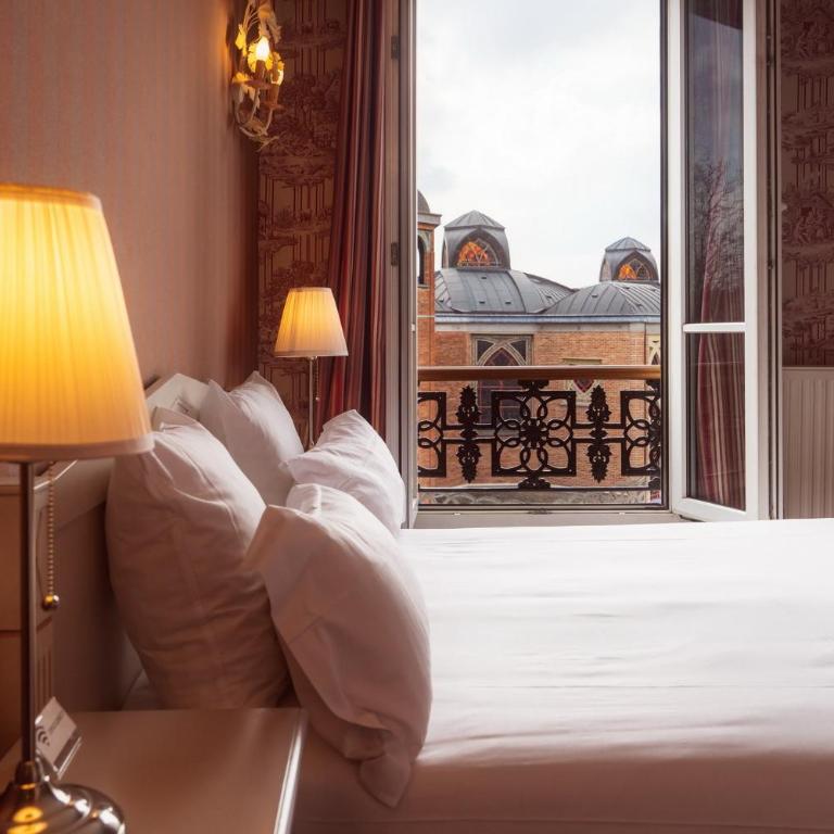 Hôtel Regyn's Montmartre - Chambre Double ou Lits Jumeaux Deluxe - Vue Partielle sur Tour Eiffel ou Sacré-Cœur - 7