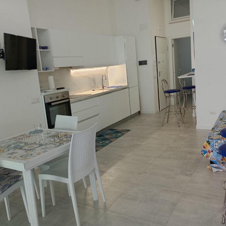 Viola Sul Mare Apartment - Appartamento Standard - 5