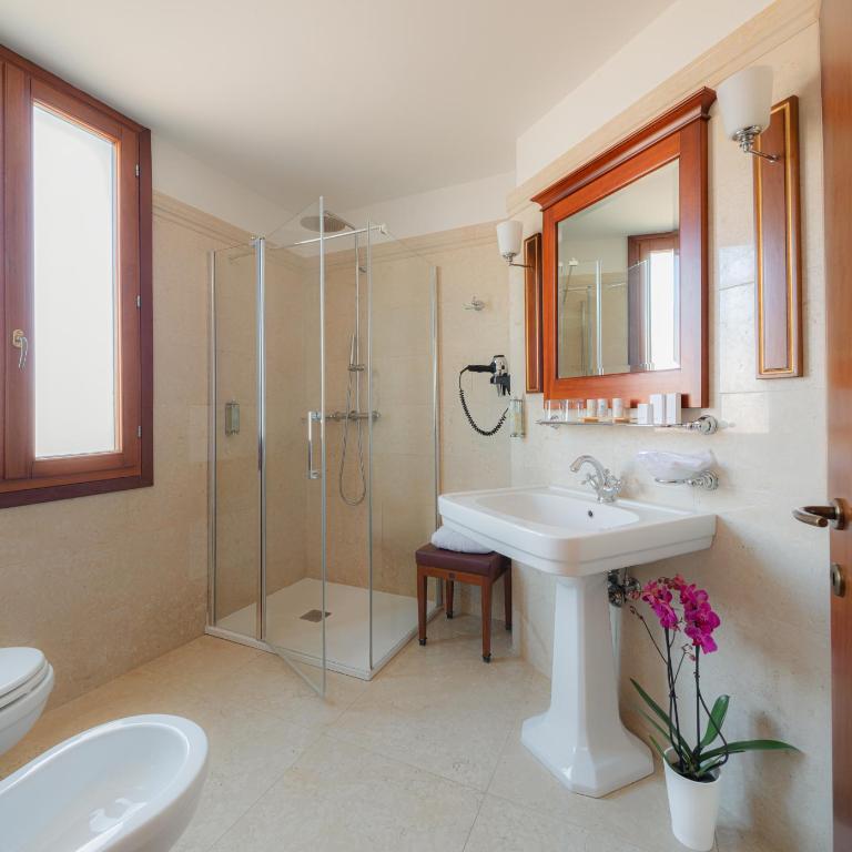 All’Angelo Art Hotel - Junior Suite con Vista Canale - 3
