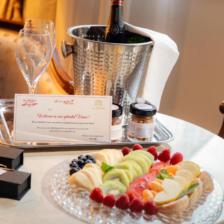 All’Angelo Art Hotel - Junior Suite Santomaso - 4