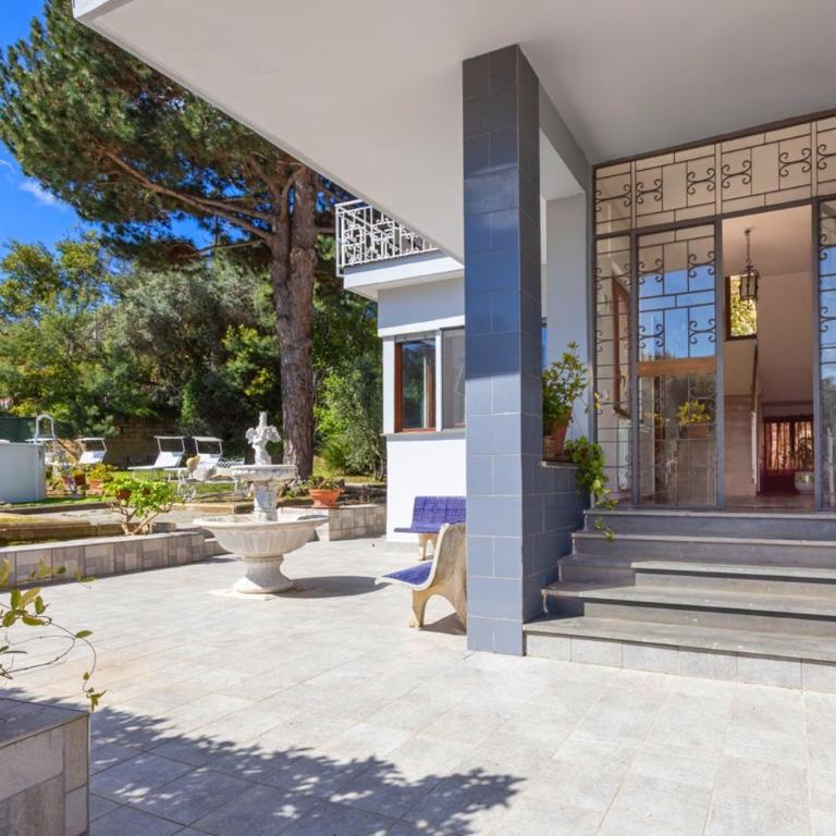 Estate4home - Villa Louise - Villa con Piscina Privata - 28