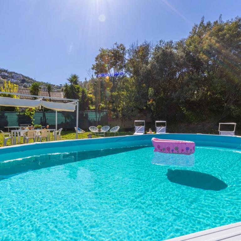 Estate4home - Villa Louise - Villa con Piscina Privata - 22