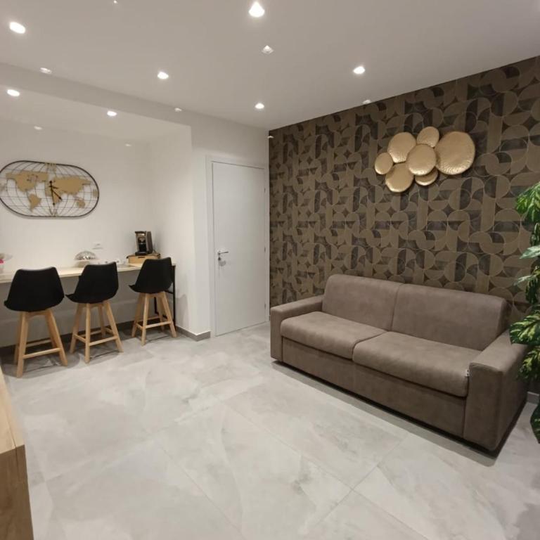 Home Luxury Felice - Double Room with Private Bathroom - 2