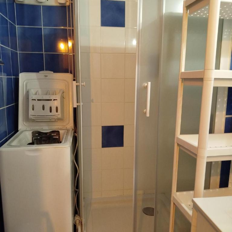 Plage, commerces et animations pour ce T2 avec parking privatif -4AT30 - Appartement - Vue sur Mer - 18