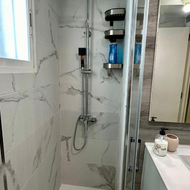 Appartamento moderno centrale WIFI Free b - One-Bedroom Apartment - 27
