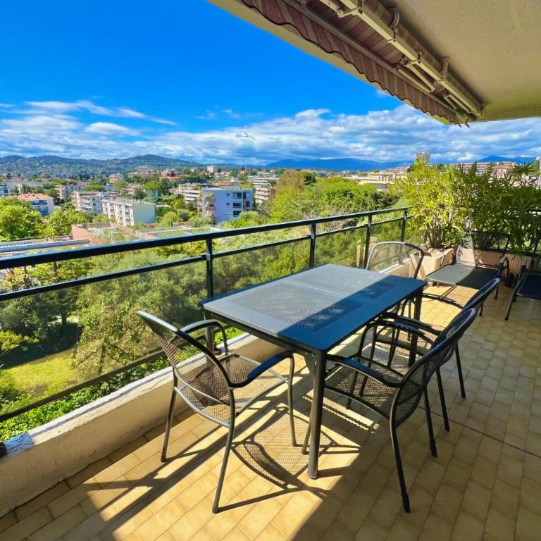 JUAN LES PINS 4 people Pool Garage - Appartement - 6