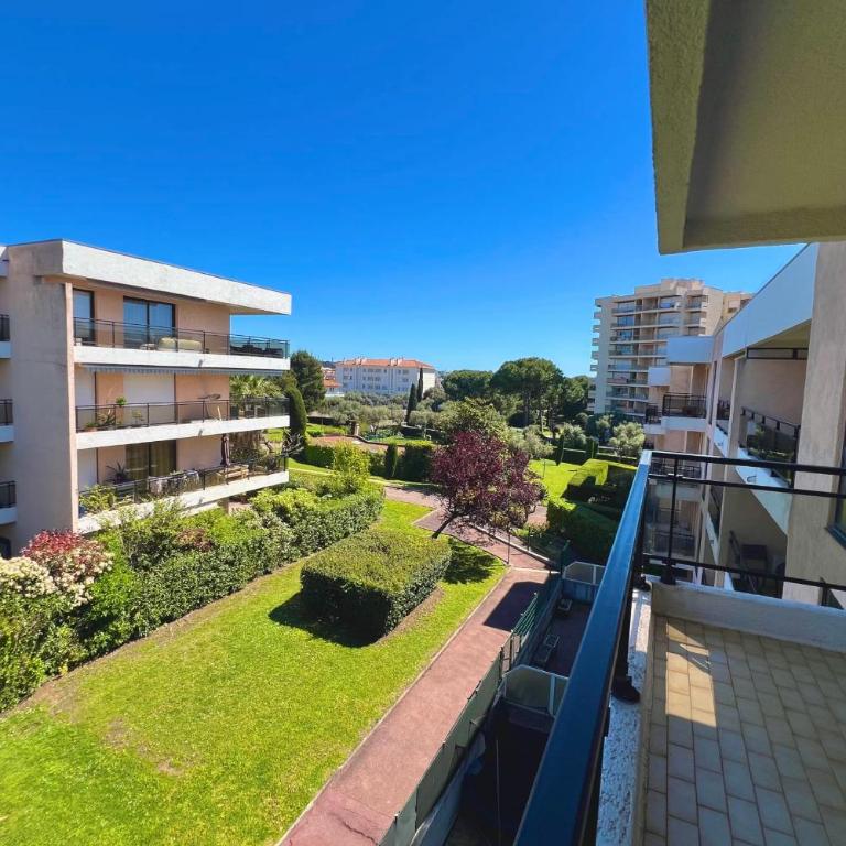 JUAN LES PINS 4 people Pool Garage - Appartement - 18