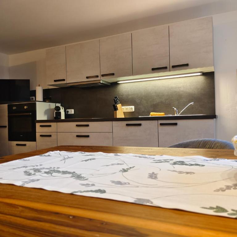 Alpenbauernhaus Konzett - Apartment - Erdgeschoss - 13