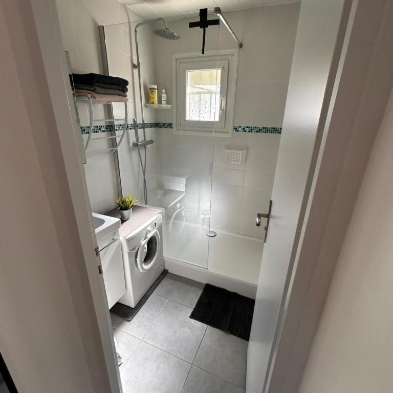 Appartement T2 Six Fours Cap Negre,1 mn à pied de la mer - Apartamento de 1 dormitorio - 13