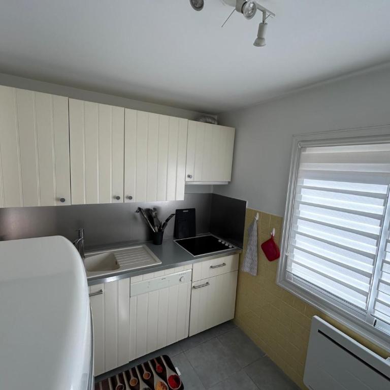 Appartement T2 Six Fours Cap Negre,1 mn à pied de la mer - Apartamento de 1 dormitorio - 12