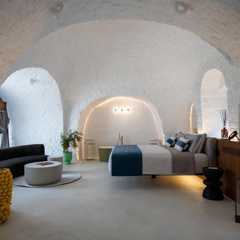 Trulli Damari - Deluxe Suite with Spa Bath - 12