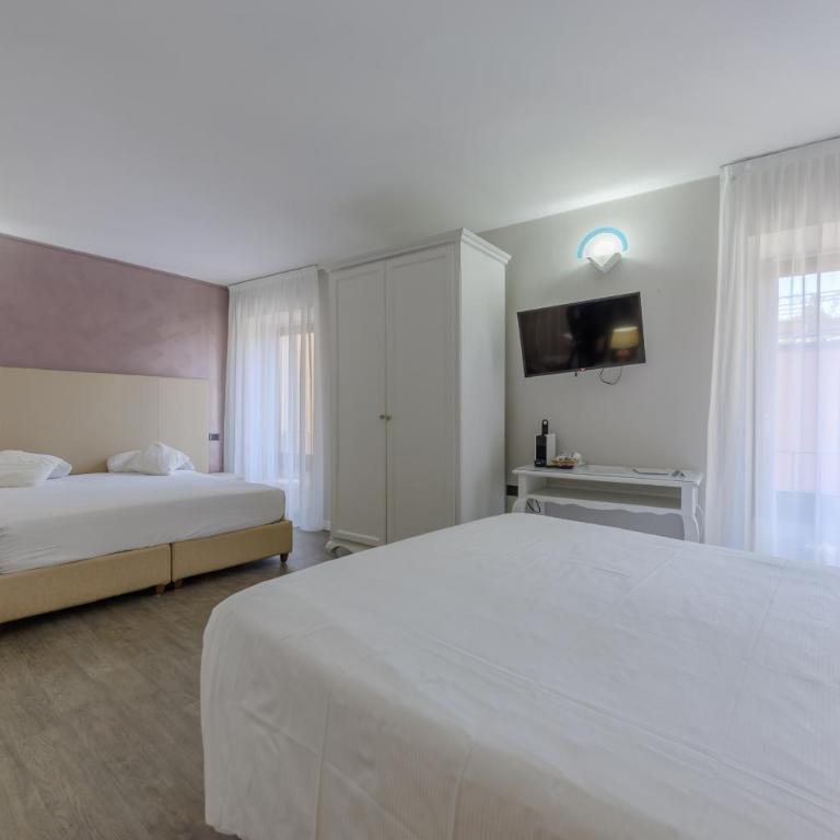 Hotel Degli Oleandri - Camera con 2 Letti Queen-Size - 3