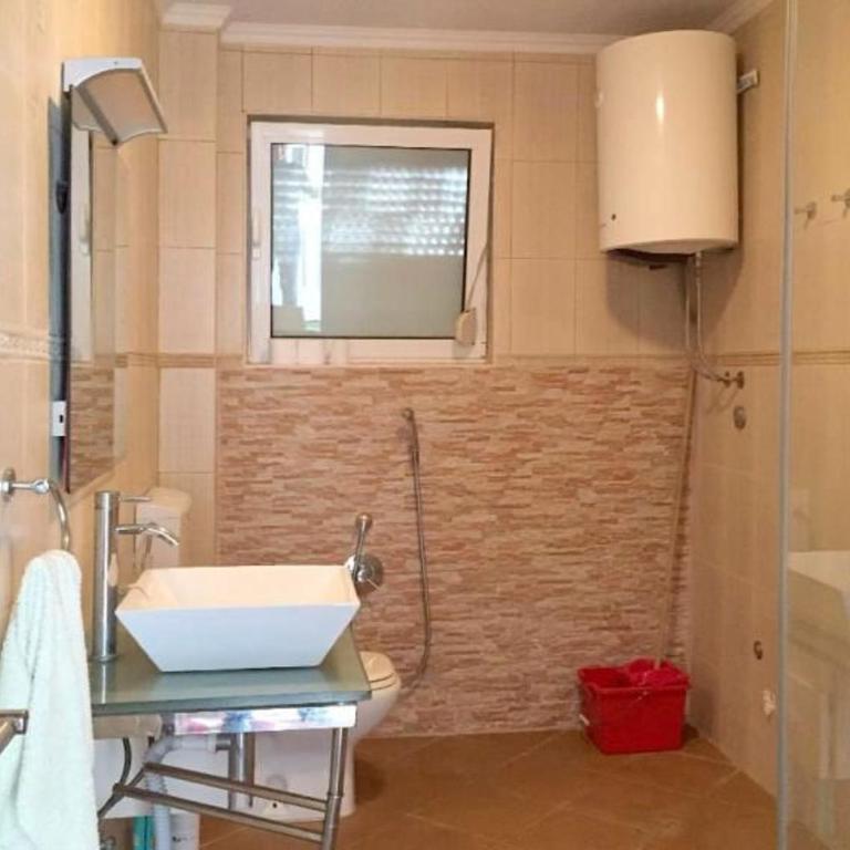TALi - One-Bedroom Apartment - 10