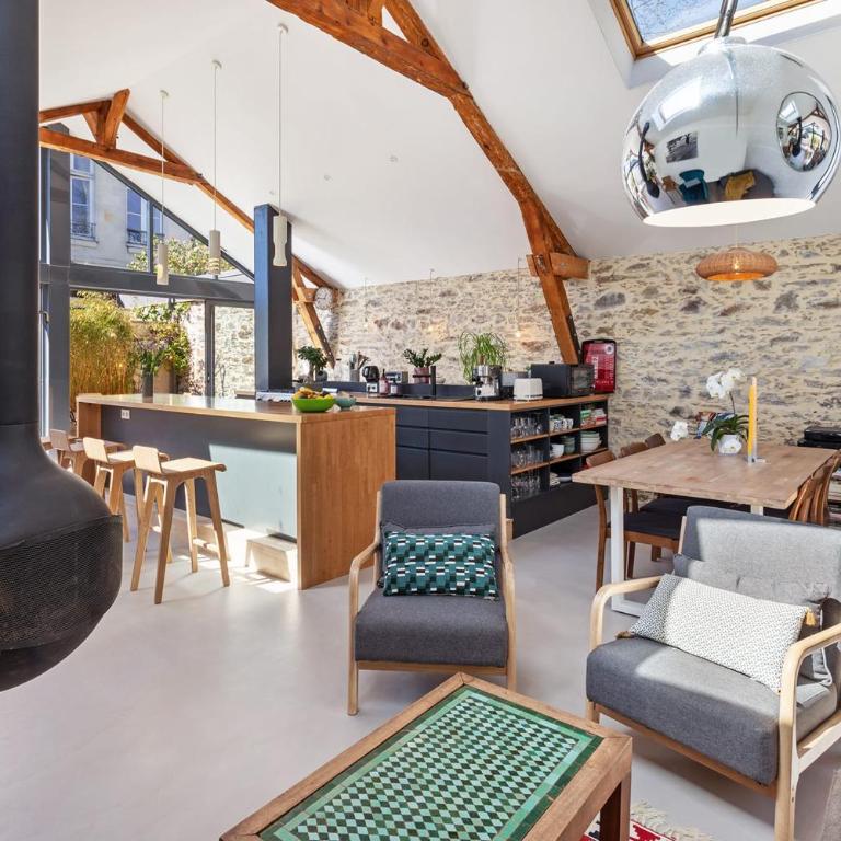 Loft sur l'Erdre à 2 pas du Centre ville - Maison de Vacances - 1