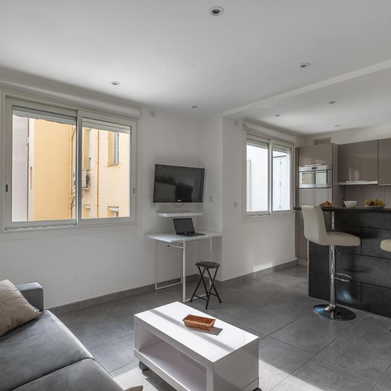 Le Lecerf- Superbe studio-Centre-ville-Plages et Palais - Apartment mit 1 Schlafzimmer - 6