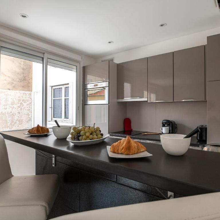 Le Lecerf- Superbe studio-Centre-ville-Plages et Palais - Apartment mit 1 Schlafzimmer - 4