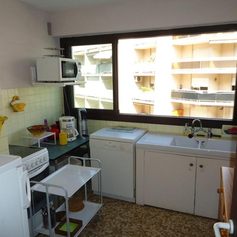 Bel appartement 2 pièces proche plages et commerces - Apartamento de 1 dormitorio con terraza - 10