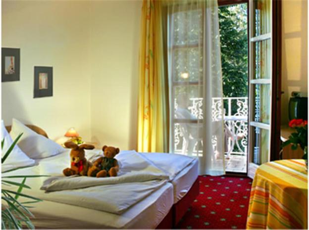 Villa Auguste - Doppelzimmer mit Balkon - 2