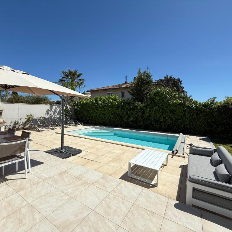 Villa Salvador 4 Chambres Piscine - Maison de Vacances 4 Chambres - 1