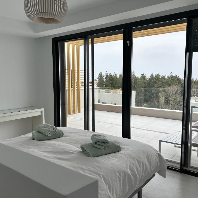 Spacious Beach House in Malaga-Cala de Mijas, amazing see view, 3 bedroom, garden & Common Pool - Casa Vacacional de 3 dormitorios - 9