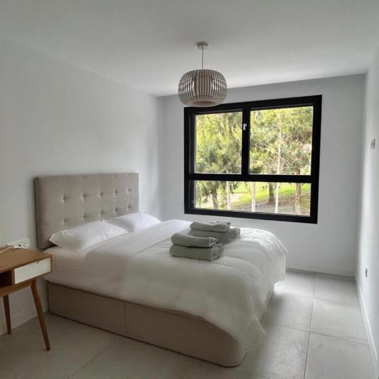 Spacious Beach House in Malaga-Cala de Mijas, amazing see view, 3 bedroom, garden & Common Pool - Casa Vacacional de 3 dormitorios - 14