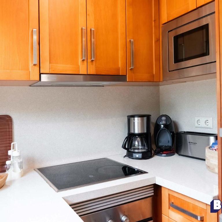 Cozy 2-Story Townhouse Family-Friendly - Habitación Familiar - 16