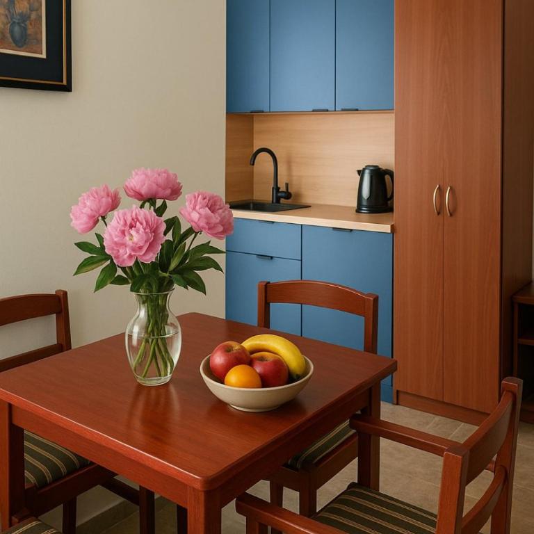 Apartments Villa Mirjana - Lux Apartment with 2 Rooms,Balcony and Sea View - 2