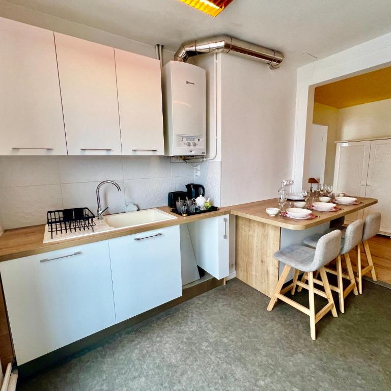 L'Ecume, avec Wifi, en centre-ville de Royan - Appartement 1 Chambre Supérieur - 11
