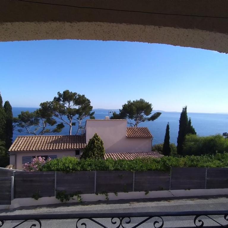 Joli 2 pièces 4 personnes VUE MER - Apartment with Sea View - 2