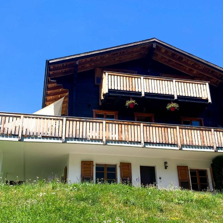 Tio Pepe UG - Apartment mit Blick auf die Berge - 1