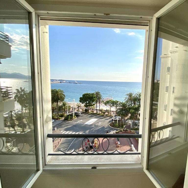 Splendide appartement face Croisette - SOU3528 - Appartement - Vue sur Mer - 4