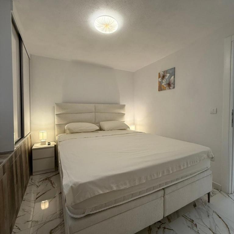 Apartment Tre sorelle - Two-Bedroom Apartment - 17