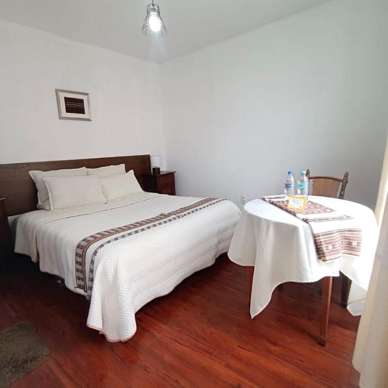 Hospedaje Milenio - Habitación Doble Estándar - 1