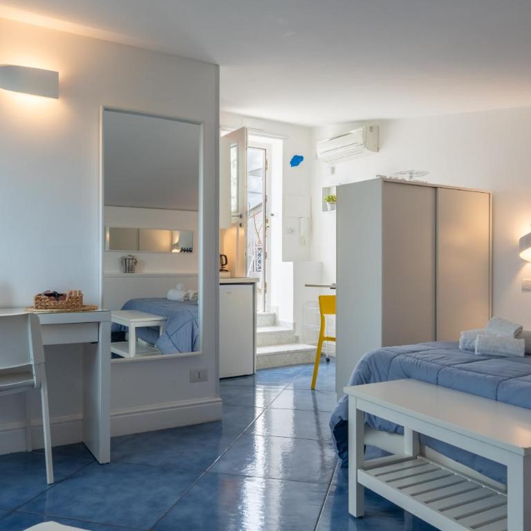 Beauty Home Sorrento - One-Bedroom Apartment - 18