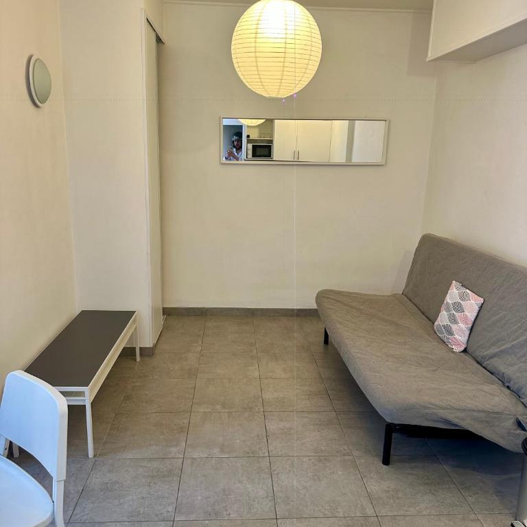 Un studio sympa en centre-ville rue du camas - Appartement 1 Chambre - 5