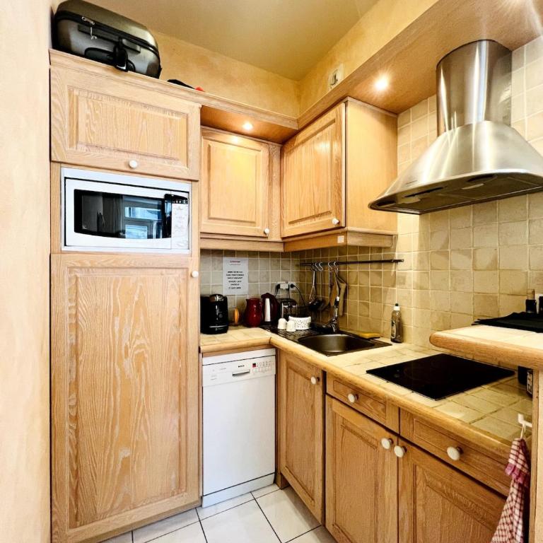 Le Conti-chaleureux T3-hypercentre-wifi - Two-Bedroom Apartment - 3