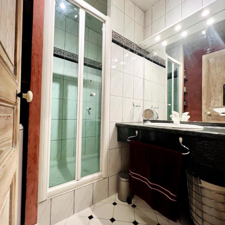 Le Conti-chaleureux T3-hypercentre-wifi - Two-Bedroom Apartment - 7