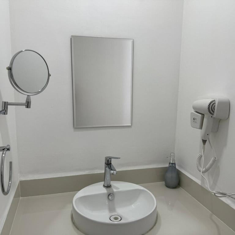 Departamento con vista al mar y playa privada - Apartamento de 1 dormitorio - 17