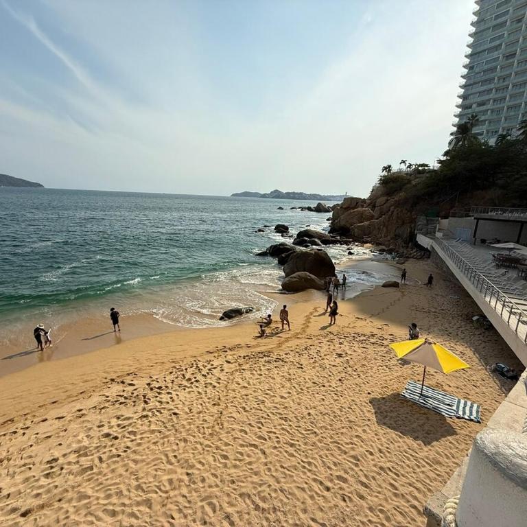 Departamento con vista al mar y playa privada - Apartamento de 1 dormitorio - 19