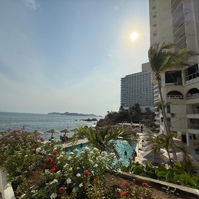 Departamento con vista al mar y playa privada - Apartamento de 1 dormitorio - 27