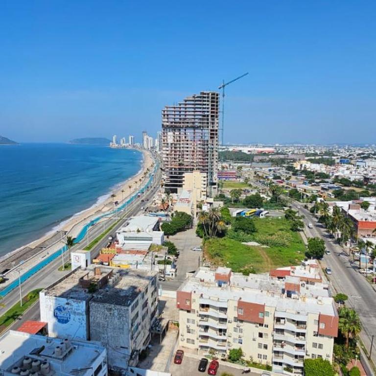Torre 5 Mazatlán Versace Style - Two-Bedroom Apartment - 19