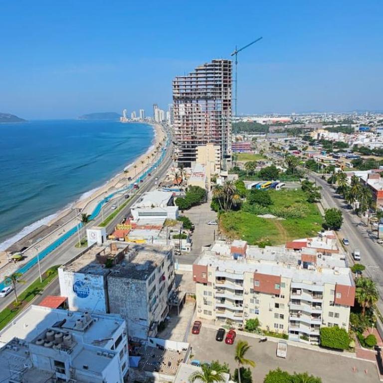 Torre 5 Mazatlán Versace Style - Two-Bedroom Apartment - 33
