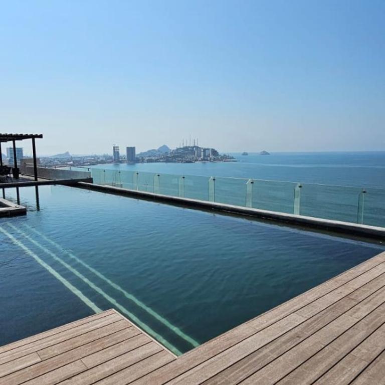 Torre 5 Mazatlán Versace Style - Two-Bedroom Apartment - 90