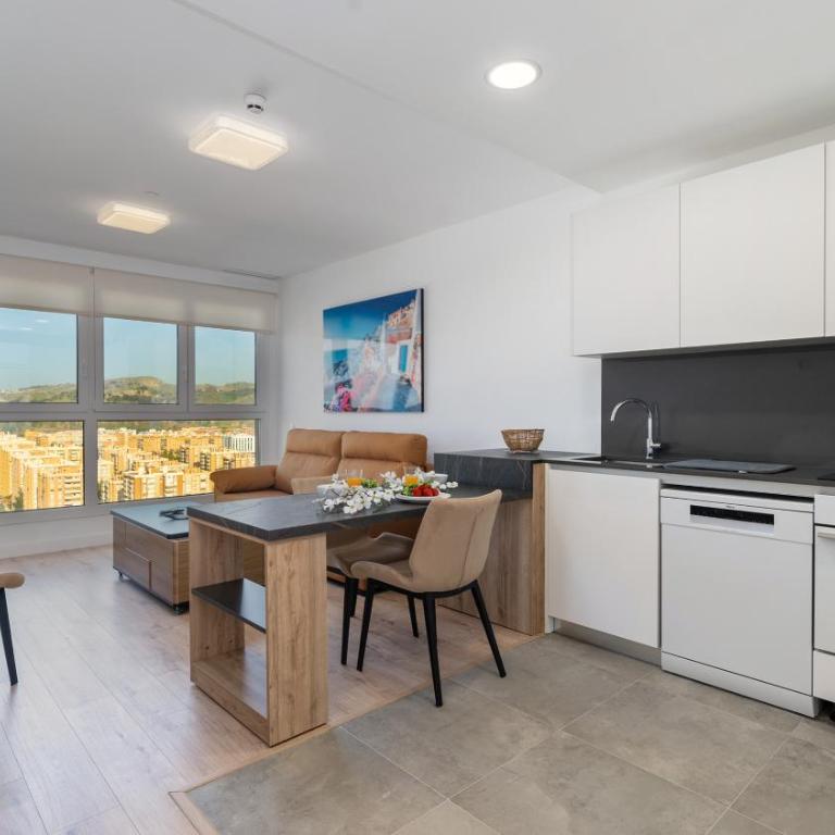 XPCE Urban 17 Malaga Skyline - Parking Free - Apartamento de 1 dormitorio - 1
