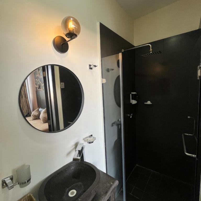 Kolombrini Hotel - Standard Suite - 1