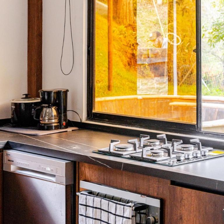 Nature Retreat Views, Grill, Jacuzzi & Glamping - Casa de 4 dormitorios - 42