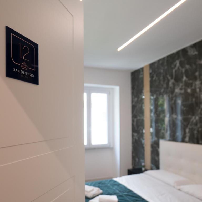 Relais San Demetrio - Modern & Central rooms by Leading Hotel - Camera Queen Superior - 12