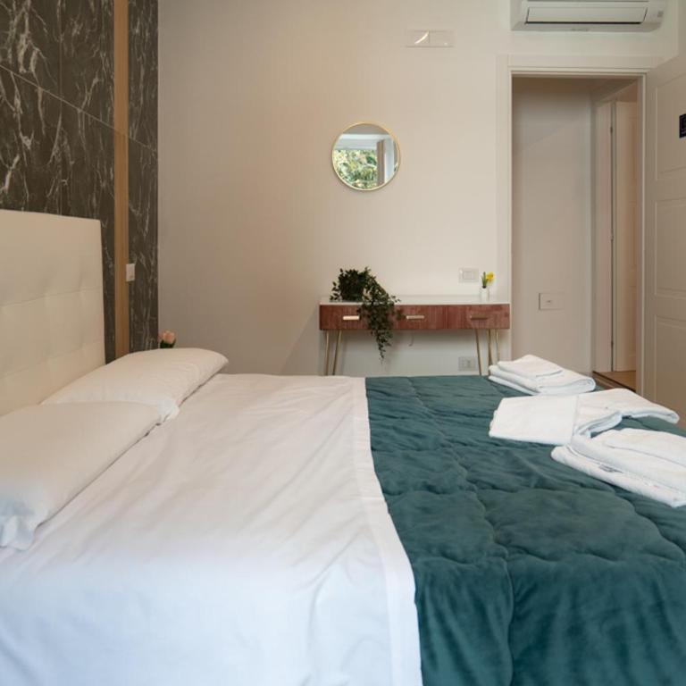 Relais San Demetrio - Modern & Central rooms by Leading Hotel - Camera Queen Superior - 10