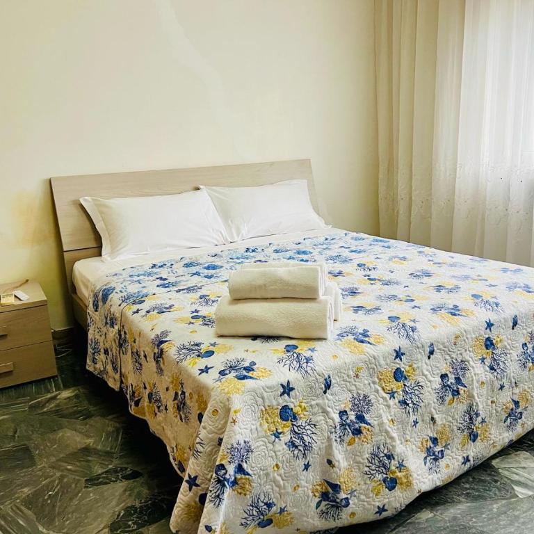 Cozy stay - Camera Matrimoniale con Letto Supplementare - 6