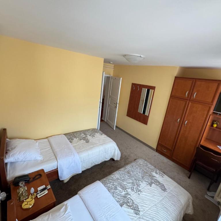 Ada Apartments - Dvokrevetna Soba sa Bračnim Krevetom/Zasebnim Krevetima - 4